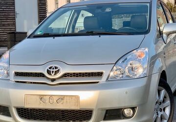 Toyota Corolla Verso 135.783 km 4.500 &euro; Gelsenkirchen 45884