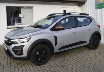 Dacia Sandero 14.300 km 16.950 &euro; Weimar 99425