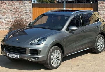 Porsche Cayenne 137.393 km 39.999 &euro; Salzatal 06198
