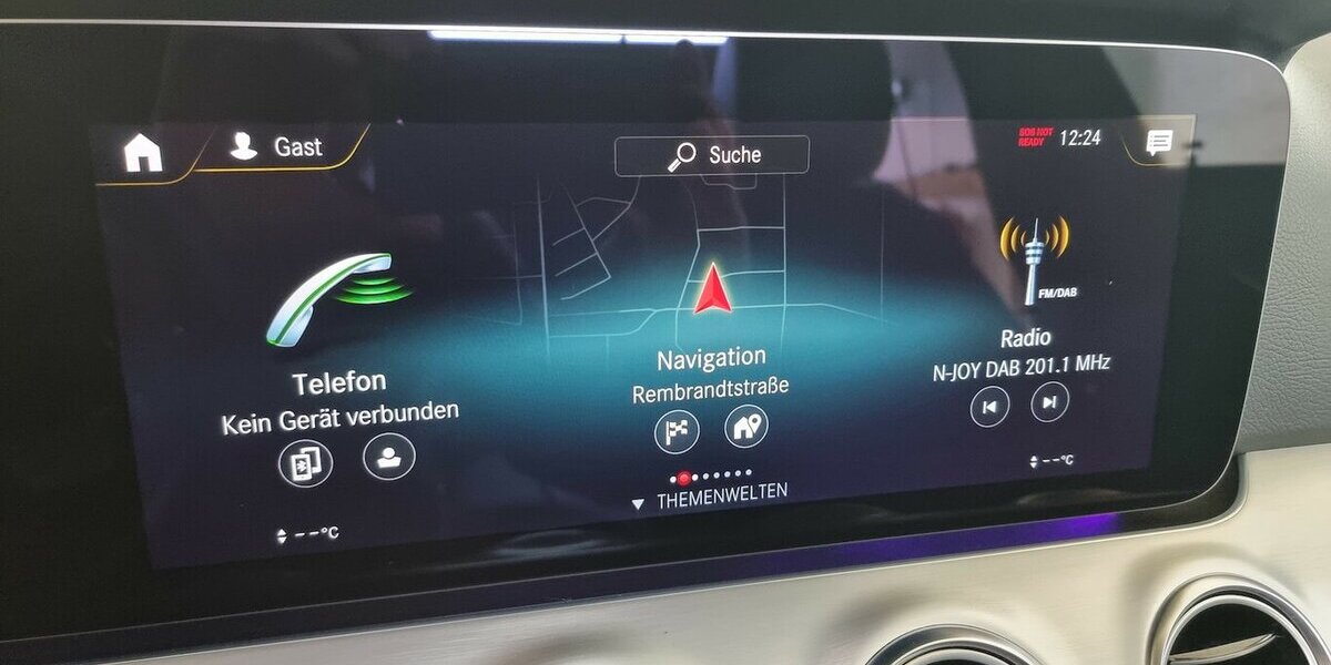 Mercedes-Benz E 300 e PHEV LED ACC Navi Digital Kamera 54.500 km 31.900 &euro; Garrel 49681