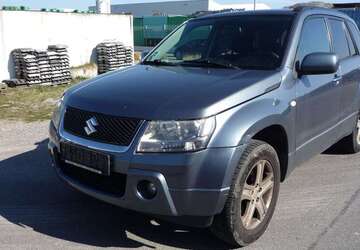 Suzuki Grand Vitara 172.000 km 3.999 &euro; Mössingen 72116