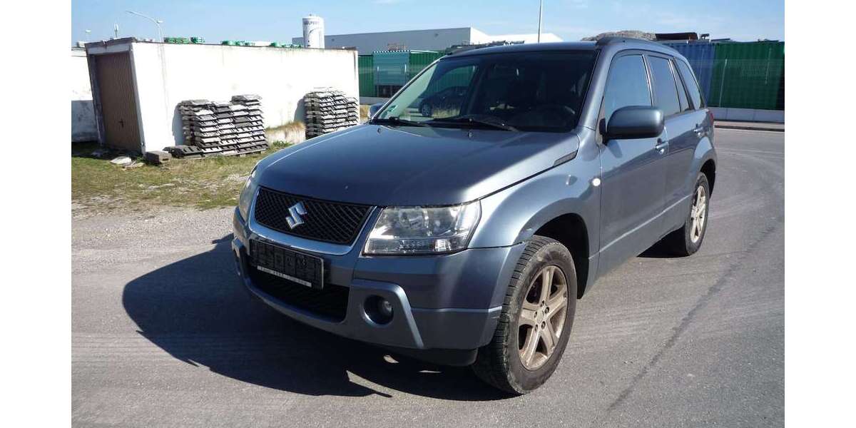 Suzuki Grand Vitara 172.000 km 3.999 &euro; Mössingen 72116