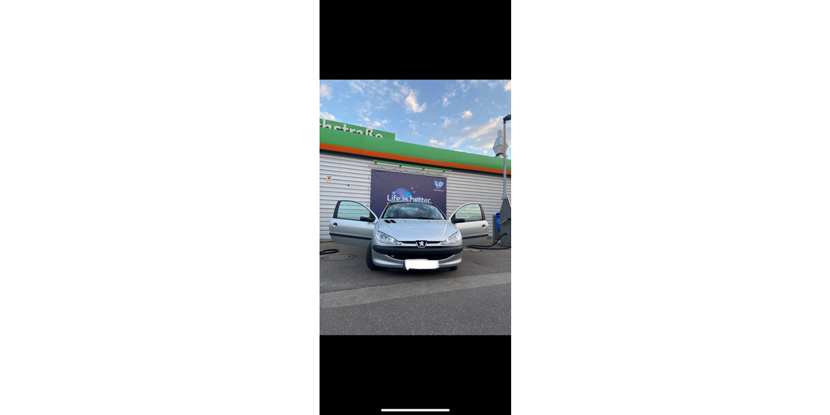 Peugeot 206 95.000 km 3.000 &euro; München 80313