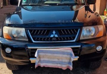 Mitsubishi Pajero 268.600 km 5.800 &euro; Verl 33415