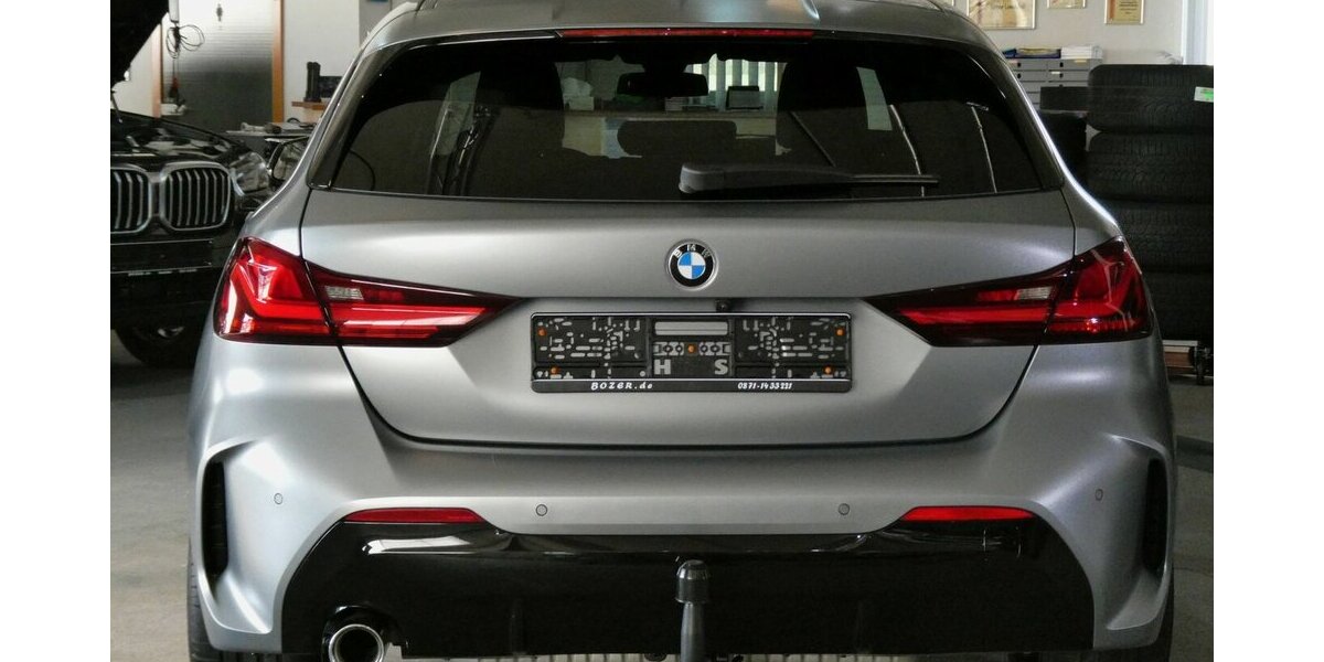 BMW 118i MSport Navi Prof,HUD,Pan.Dach,NP: 59.671 28.500 km 29.990 &euro; Landshut 84030