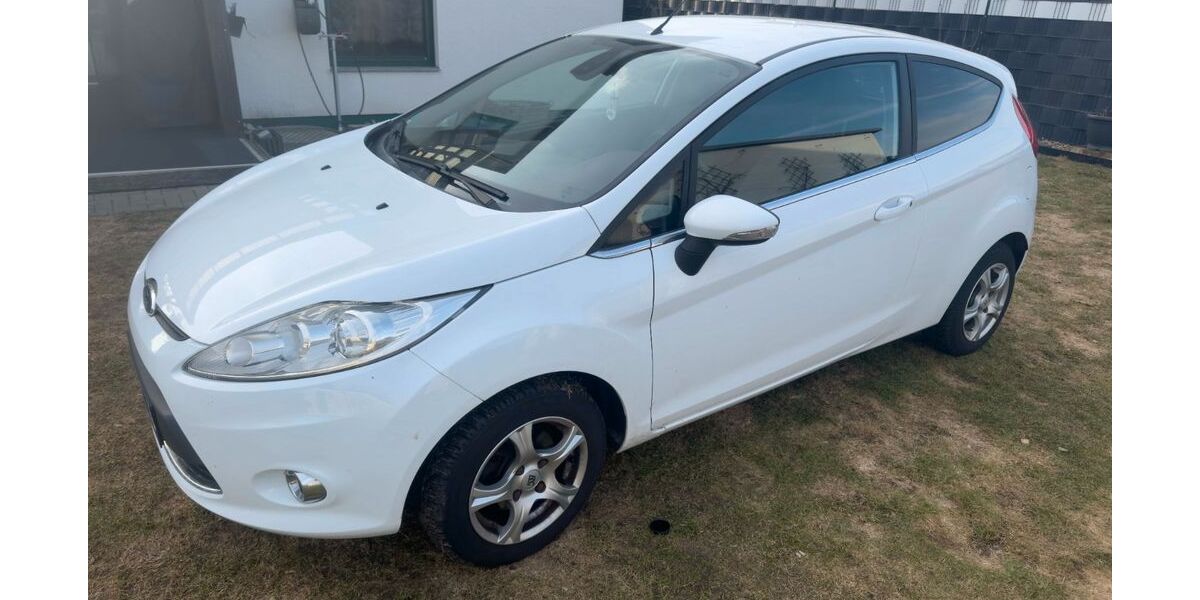 Ford Fiesta 122.600 km 4.500 &euro; Havelsee 14798