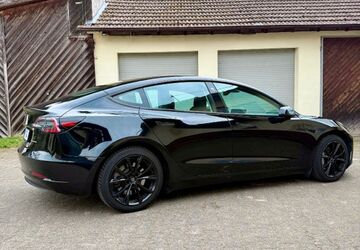 Tesla Model 3 125.000 km 22.500 &euro; Biebergemünd 63599