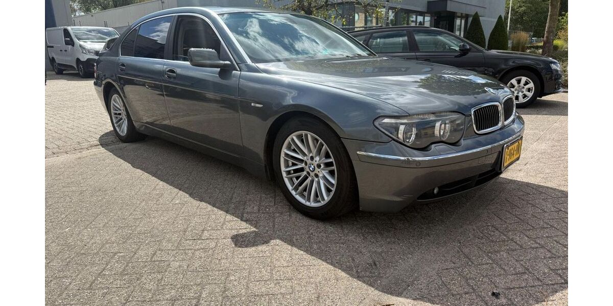 BMW 745 129.128 km 6.950 &euro; Best 