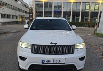 Jeep Grand Cherokee 103.700 km 26.000 &euro; München 80939
