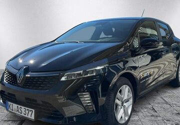 Renault Clio 4.900 km 15.980 &euro; Bad Oldesloe 23843