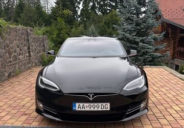 Tesla Model S 162.000 km 19.500 &euro; Martin 03601