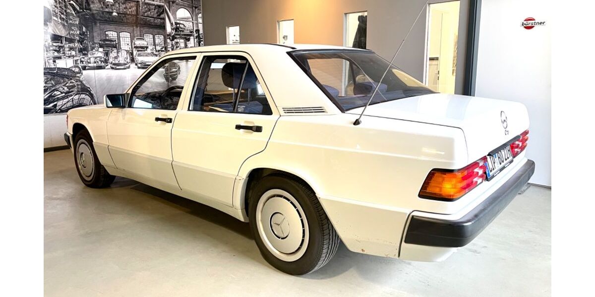 Mercedes-Benz 190 91.612 km 16.900 &euro; Oerlinghausen 33813