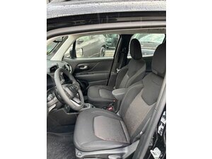 Jeep Renegade Overland Plug-In-Hybrid 4xe Automatik 7.300 km 29.995 &euro; Battenberg 35088