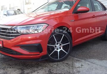 VW Jetta 62.900 km 16.699 &euro; Berlin 12277