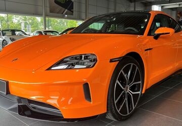 Porsche Taycan 8.000 km 149.900 &euro; Bielefeld 33719