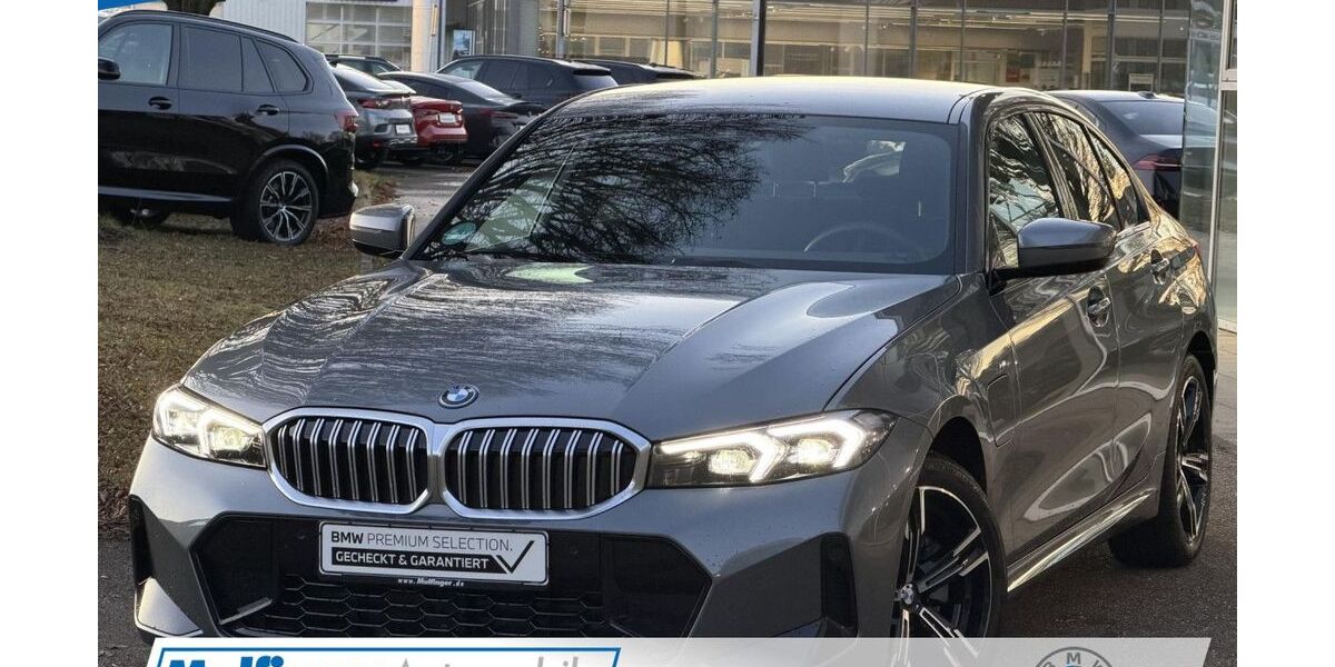 BMW 330 6.001 km 43.490 &euro; Essingen 73457