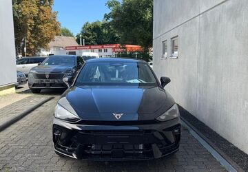 Cupra Leon 5.000 km 44.450 &euro; Gummersbach 51645