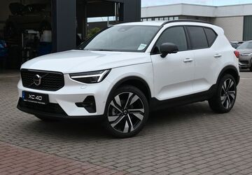 Volvo XC40 7.500 km 42.900 &euro; Jüterbog 14913
