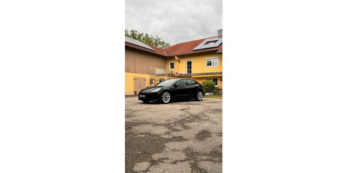 Tesla Model 3 14.650 km 33.690 &euro; Babensham 83547