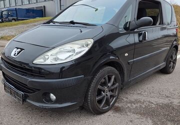 Peugeot 1007 200.000 km 850 &euro; HOCHDORF 71735