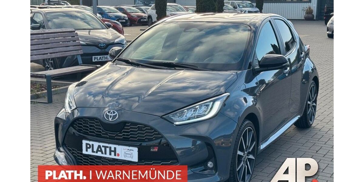 Toyota Yaris 4.934 km 30.490 &euro; Rostock-Warnemünde 18119