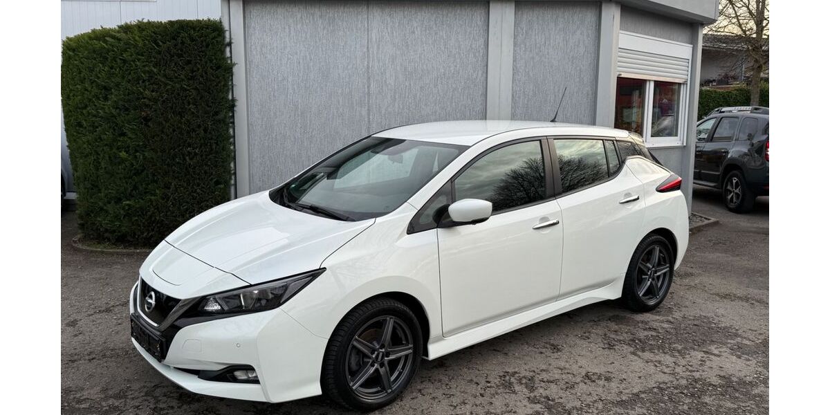 Nissan Leaf 92.000 km 10.995 &euro; Walddorfhäslach 72141
