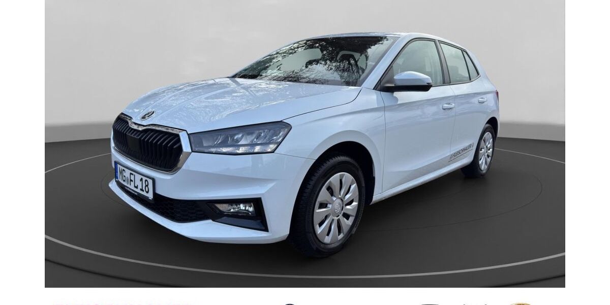 Skoda Fabia 3.000 km 17.470 &euro; Mönchengladbach 41238