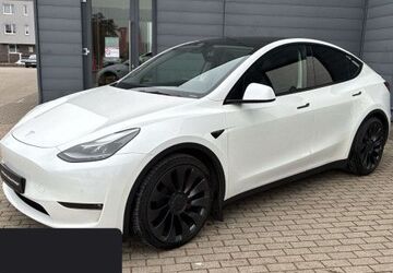 Tesla Model Y 86.590 km 34.800 &euro; Hannover 30519