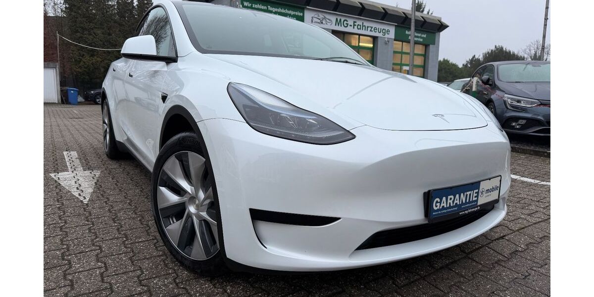 Tesla Model Y 79.900 km 30.949 &euro; Mönchengladbach 41069