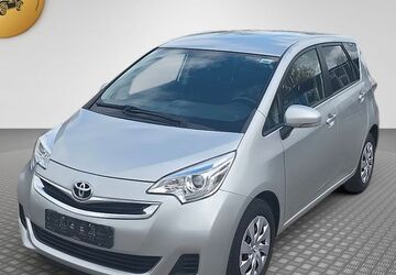 Toyota Verso-S 83.000 km 8.590 &euro; Hannover 30179