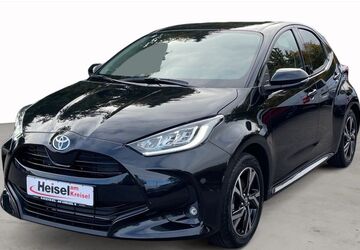 Toyota Yaris 2.500 km 24.960 &euro; Merzig 66663