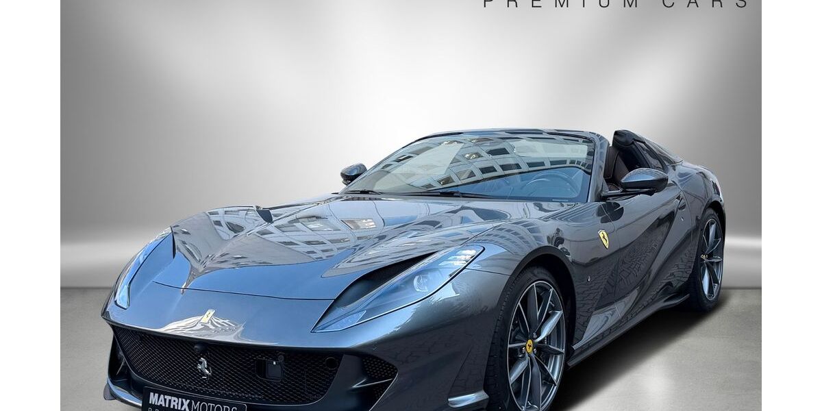 Ferrari 812 1.870 km 429.850 &euro; Berlin 10777