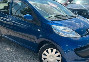 Peugeot 107 41.547 km 3.990 &euro; Berlin 13089