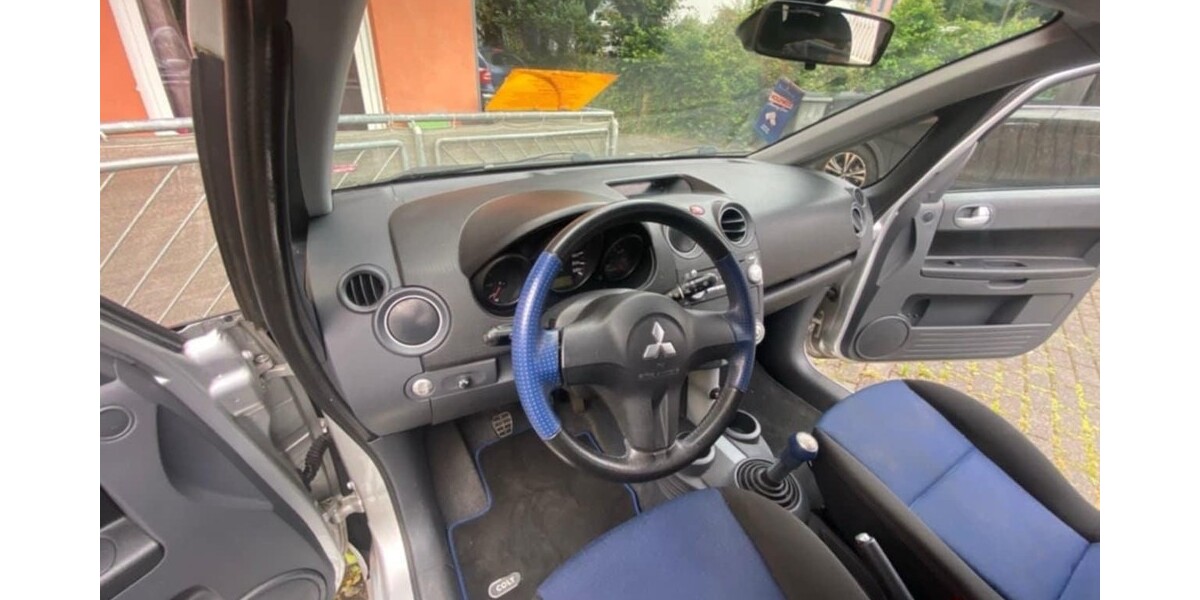 Mitsubishi Colt 102.000 km 1.250 &euro; Trier 54290