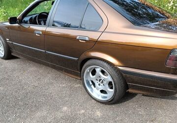 BMW 323 240.730 km 6.900 &euro; Bonndorf im Schwarzwald 79848