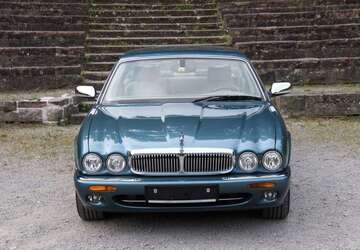 Jaguar Daimler 112.000 km 44.999 &euro; Heppenheim 64646