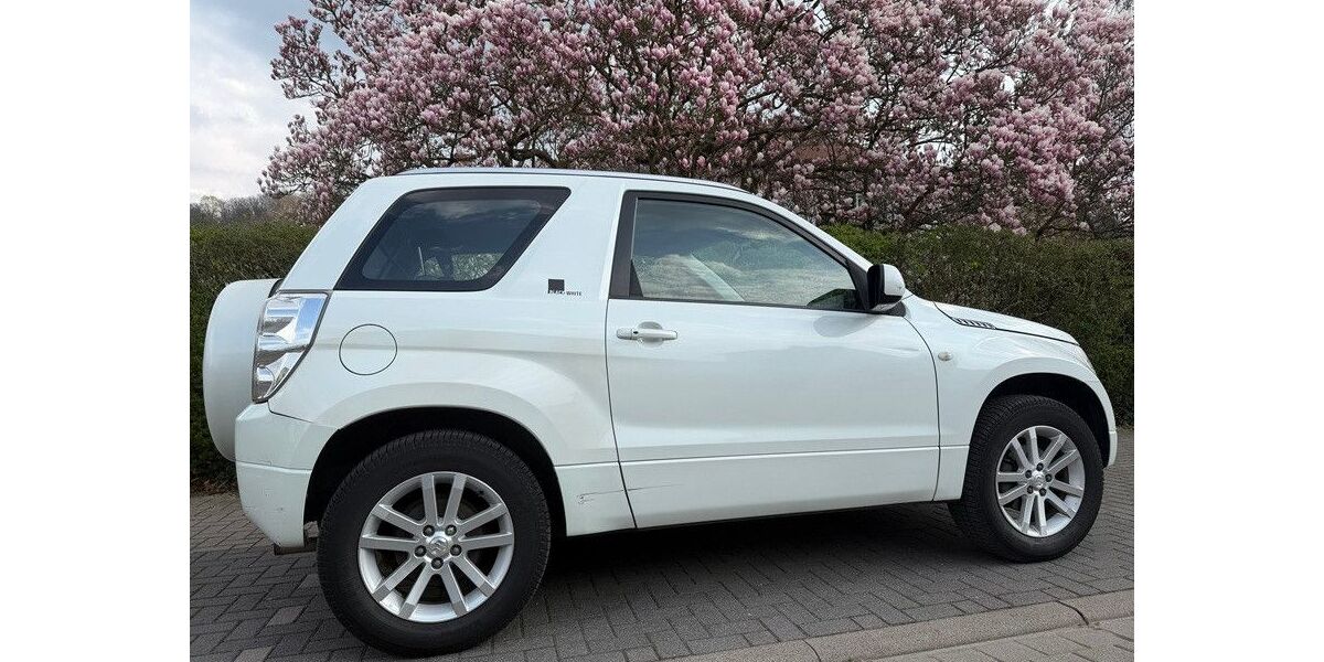 Suzuki Grand Vitara 209.500 km 2.250 &euro; Seeheim-Jugenheim 64342