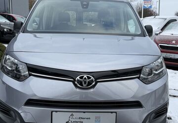 Toyota Proace City 100.250 km 15.950 &euro; Leisnig 04703