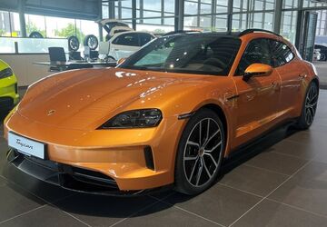 Porsche Taycan 5.000 km 159.800 &euro; Bielefeld 33719