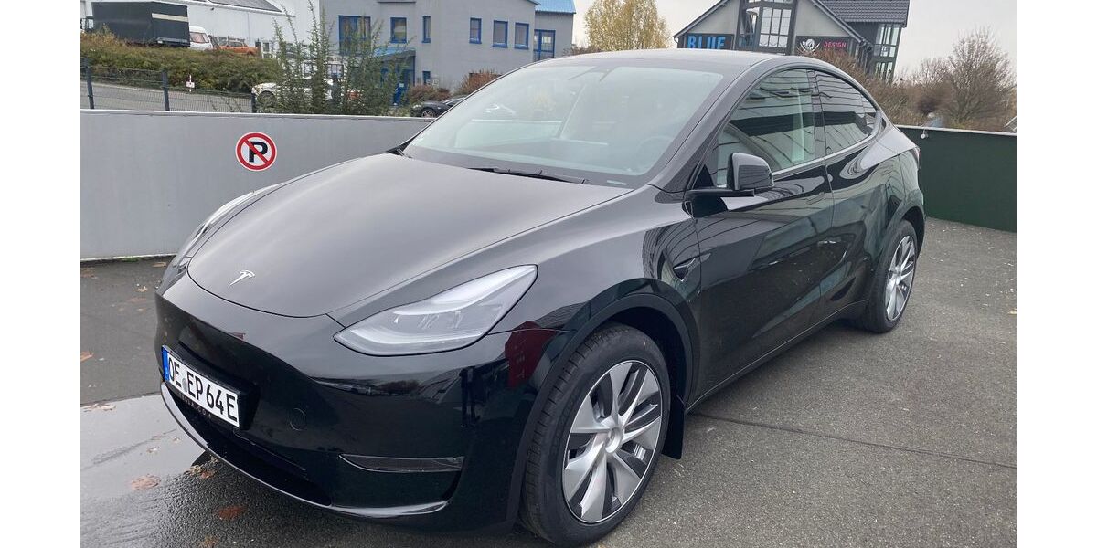Tesla Model Y 44.000 km 32.900 &euro; Lennestadt 57368