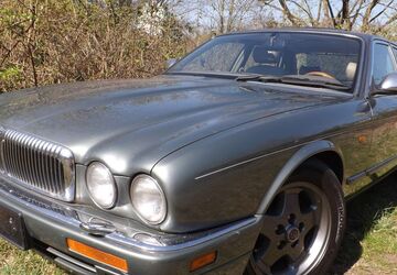 Jaguar Daimler 225.618 km 12.850 &euro; Mettmann 40822