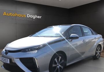 Toyota Mirai 86.000 km 9.750 &euro; Bremen 28207