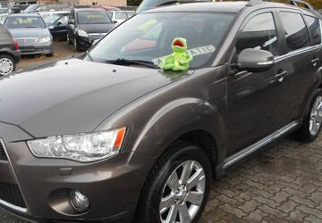 Mitsubishi Outlander 182.000 km 8.400 &euro; Neumünster 24539