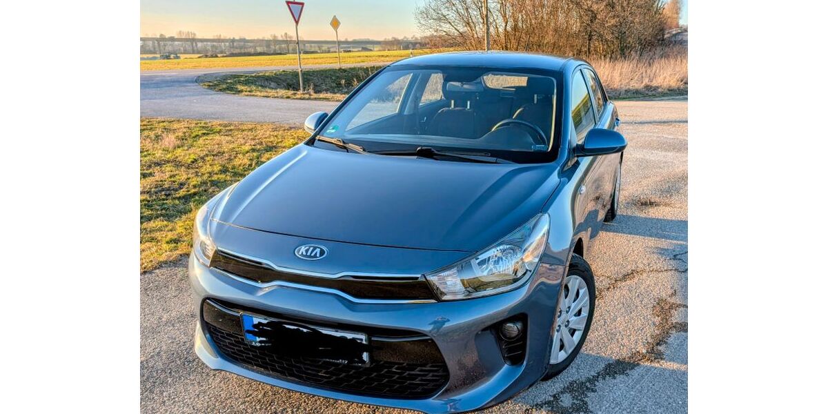 Kia Rio 136.514 km 7.599 &euro; Westhausen 73463