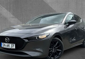 Mazda 3 5.158 km 24.990 &euro; Schwerin 19057