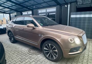 Bentley Bentayga 50.444 km 89.000 &euro; Lahr/Schwarzwald 77933