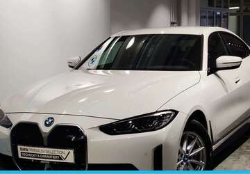 BMW i4 24.693 km 39.890 &euro; Reutlingen 72766