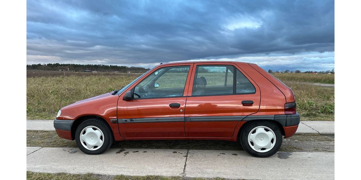 Citroen SAXO 142.000 km 1.685 &euro; Trebbin 14959