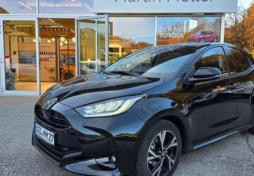 Toyota Yaris 2.500 km 26.990 &euro; Berchtesgaden 83471