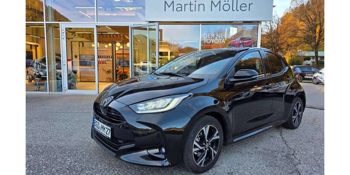 Toyota Yaris 2.500 km 26.990 &euro; Berchtesgaden 83471